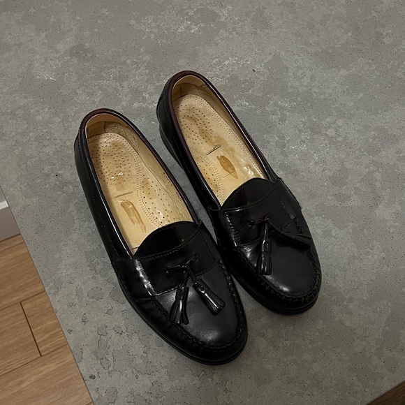 Reddish Black Loafers with Tassels - Picture 1 of 4